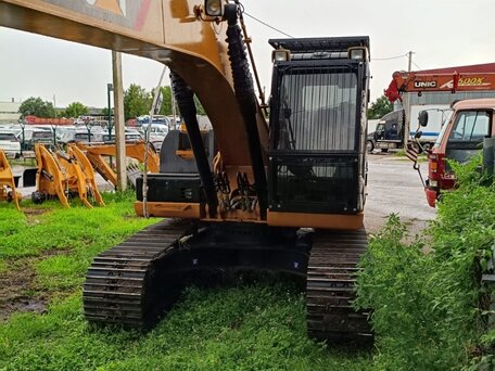 2018 Caterpillar 320D2 L, 7400000 рублей, вид 4
