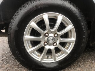 2012 Honda Freed Spike I Рестайлинг, серебристый, 1300000 рублей, вид 4