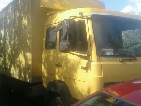 1993 Mercedes-Benz T2, жёлтый, 890000 рублей, вид 1
