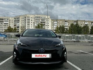 2018 Toyota Prius IV (XW50), чёрный, 1500000 рублей, вид 2