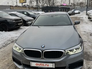 2019 BMW 5 серии 530e xDrive VII (G30/G31/G38), серебристый, 4200000 рублей, вид 1
