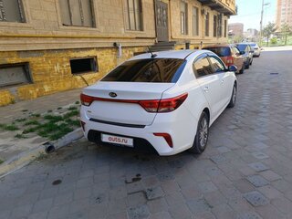 2019 Kia Rio IV, белый, 1200000 рублей, вид 5