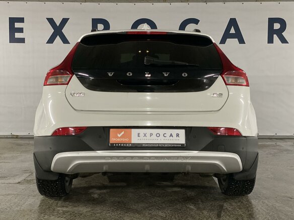 2014 Volvo V40 Cross Country I, белый - вид 4