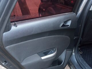 2010 Opel Astra J, серый, 680000 рублей, вид 5