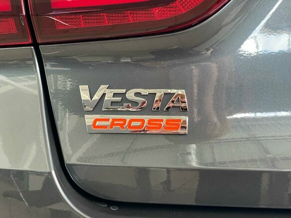 2026 Lada (ВАЗ) Vesta SW Cross I Рестайлинг (NG), серый, 2271000 рублей - вид 7