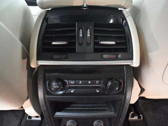 2017 BMW X5 M50d III (F15), синий - вид 26