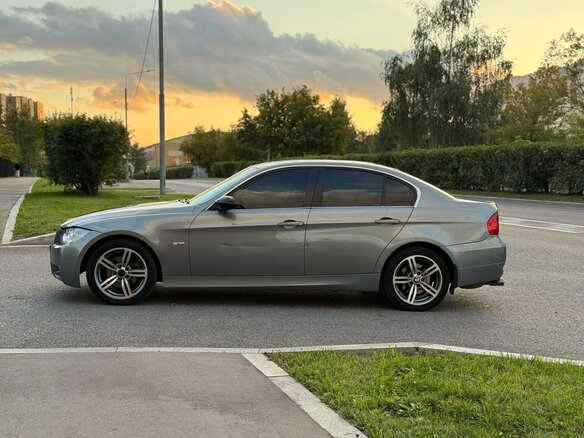 2007 BMW 3 серии 325xi V (E90/E91/E92/E93), серый, 700000 рублей - вид 8