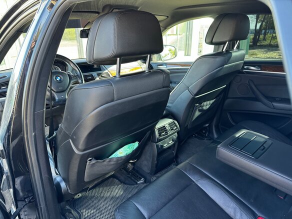 2011 BMW X6 50i 8-speed I (E71), чёрный, 2000000 рублей - вид 12