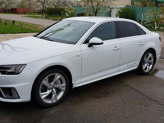 2019 Audi A4 V (B9), белый, 5100000 рублей, вид 4