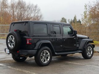 2019 Jeep Wrangler IV (JL), чёрный, 4980000 рублей, вид 4