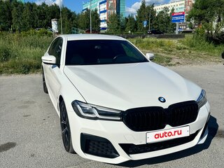 2020 BMW 5 серии 520d xDrive VII (G30/G31/G38) Рестайлинг, белый, 4690000 рублей, вид 3
