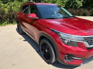 2021 Kia Seltos I, красный, 2250000 рублей, вид 2
