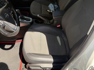 2013 Opel Astra J Рестайлинг, белый, 750000 рублей, вид 4