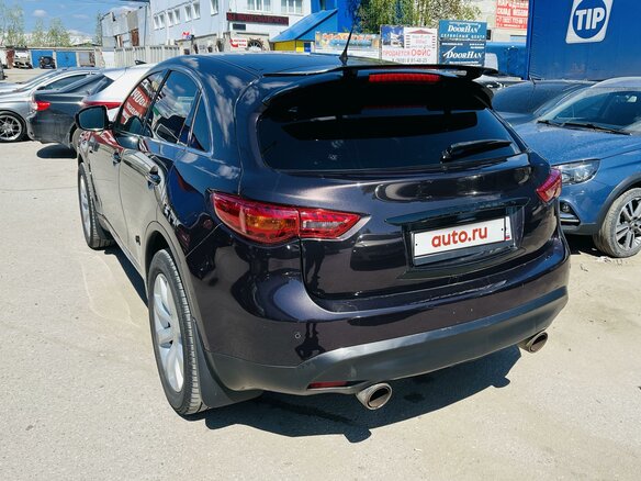 2008 Infiniti FX50 II (S51), коричневый, 1800000 рублей - вид 7