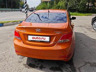 2015 Hyundai Solaris I Рестайлинг, оранжевый, 750000 рублей, вид 5