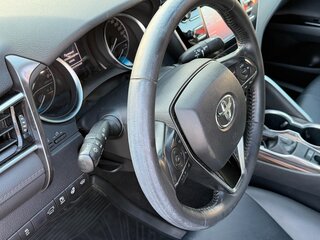 2020 Toyota Camry VIII (XV70), чёрный, 2940000 рублей, вид 5