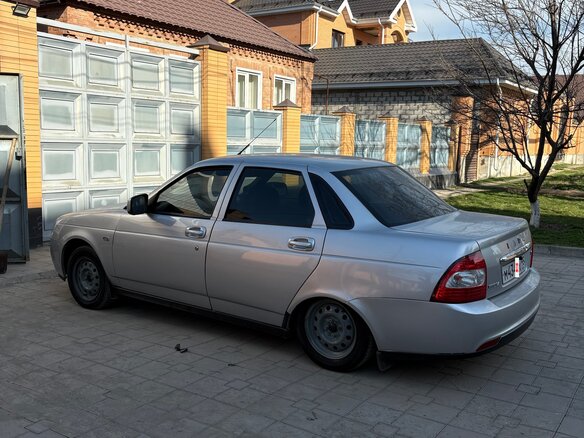 2009 Lada (ВАЗ) Priora I, серебристый, 475000 рублей - вид 3