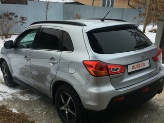 2011 Mitsubishi ASX I, серебристый, 888000 рублей, вид 5