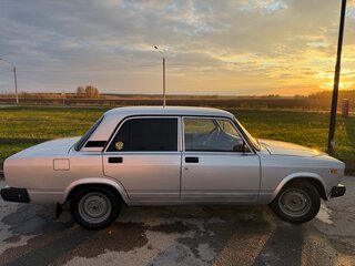 2011 Lada (ВАЗ) 2107, серебристый, 250000 рублей, вид 4