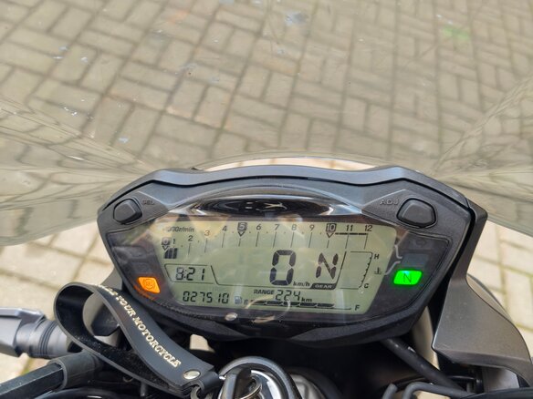 2020 Suzuki SV 650, серебристый, 550000 рублей - вид 8