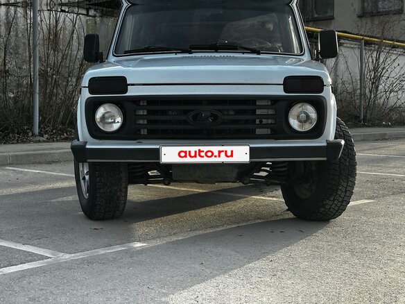 2002 Lada (ВАЗ) 2121 (4x4) I Рестайлинг, белый, 360000 рублей