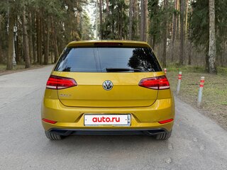 2018 Volkswagen Golf VII Рестайлинг, жёлтый, 1700000 рублей, вид 5