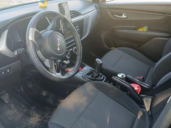 2022 Kia Rio X IV Рестайлинг, синий, 2000000 рублей - вид 10
