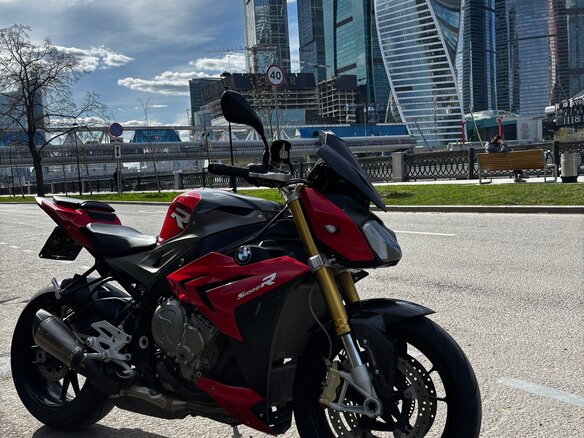 2014 BMW S 1000 R, красный, 820000 рублей