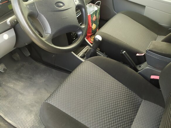 2011 Lada (ВАЗ) Priora I, серый, 250000 рублей - вид 4