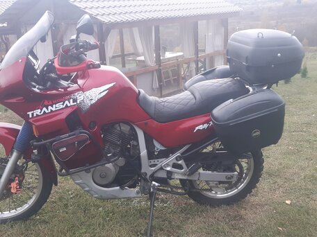 1997 Honda XL600V Transalp, красный, 400000 рублей, вид 4