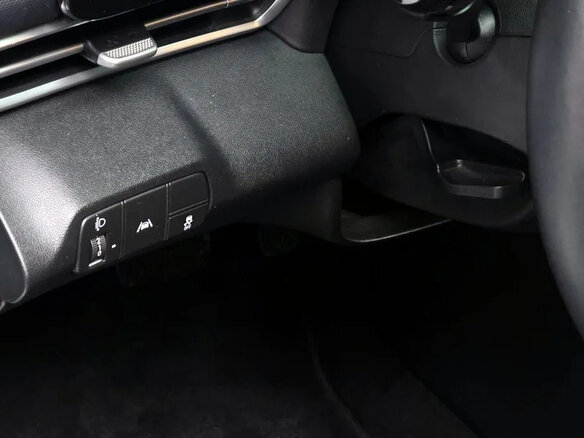 2022 Hyundai Avante VII, серый, 1690095 рублей - вид 11