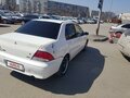 2000 Mitsubishi Lancer, белый - вид 3