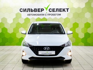 2021 Hyundai Solaris II Рестайлинг, белый, 1220000 рублей, вид 3