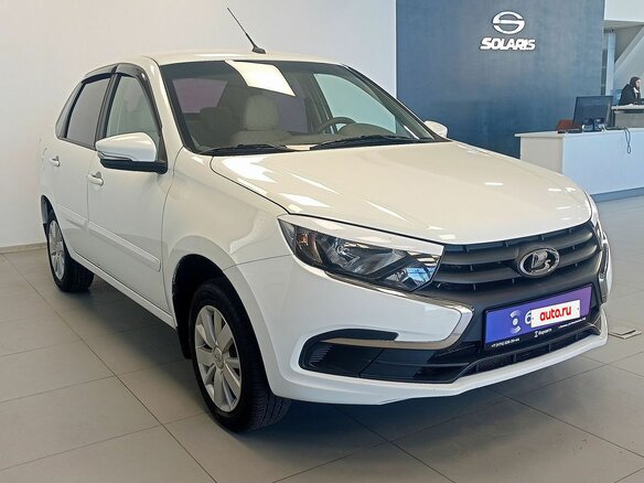 2021 Lada (ВАЗ) Granta I Рестайлинг, белый, 750000 рублей - вид 2