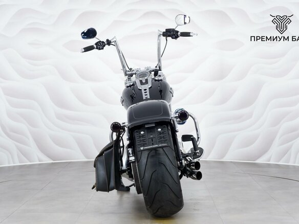 2018 Harley-Davidson Fat Boy, чёрный, 1899000 рублей - вид 6