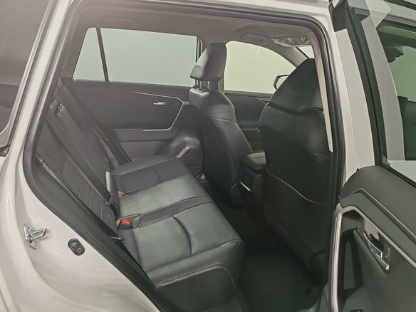 2025 Toyota RAV4 V (XA50), белый - вид 21