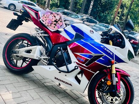 2014 Honda CBR 600RR, белый, 950000 рублей, вид 2