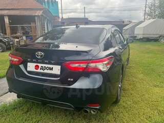 2019 Toyota Camry US Market VIII (XV70), зелёный, 2300000 рублей, вид 2
