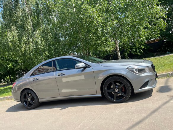 2014 Mercedes-Benz CLA 200 I (C117, X117), серый, 2500000 рублей - вид 3
