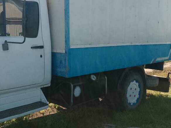 2003 ГАЗ 3307, белый, 410000 рублей - вид 3