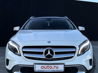 2015 Mercedes-Benz GLA 200 I (X156), белый, 1900000 рублей, вид 2