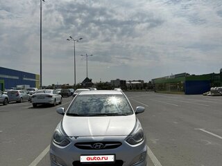 2012 Hyundai Solaris I, серый, 589000 рублей, вид 2
