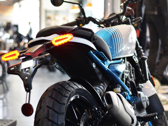 2025 Royal Enfield Guerrilla 450, синий, 559000 рублей - вид 7