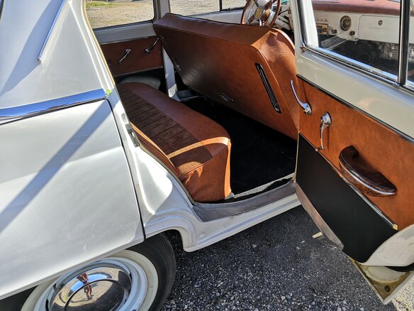 1960 ГАЗ 21 «Волга» 21В, белый, 2500000 рублей - вид 10