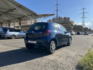 2008 Toyota Yaris II, синий, 550000 рублей, вид 3