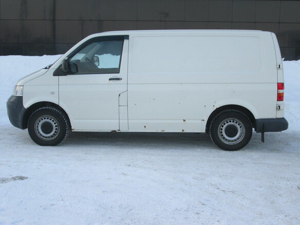 2009 Volkswagen Transporter T5, белый - вид 3