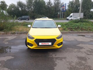 2018 Hyundai Solaris II, жёлтый, 750000 рублей, вид 1