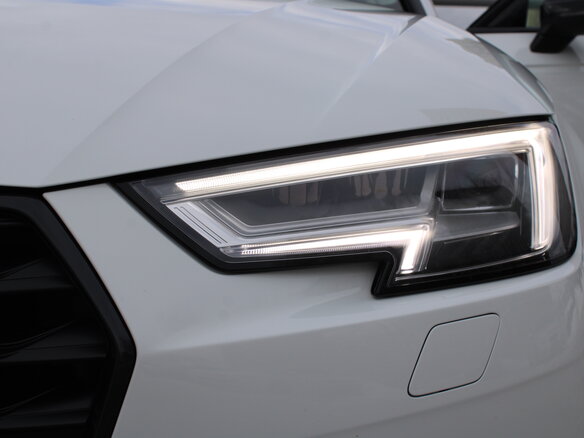 2017 Audi A4 V (B9), белый - вид 21