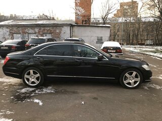 2009 Mercedes-Benz S-Класс 350 V (W221) Рестайлинг, чёрный, 1250000 рублей, вид 3