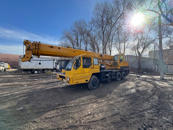 2008 XCMG QY160K, 4200000 рублей - вид 1